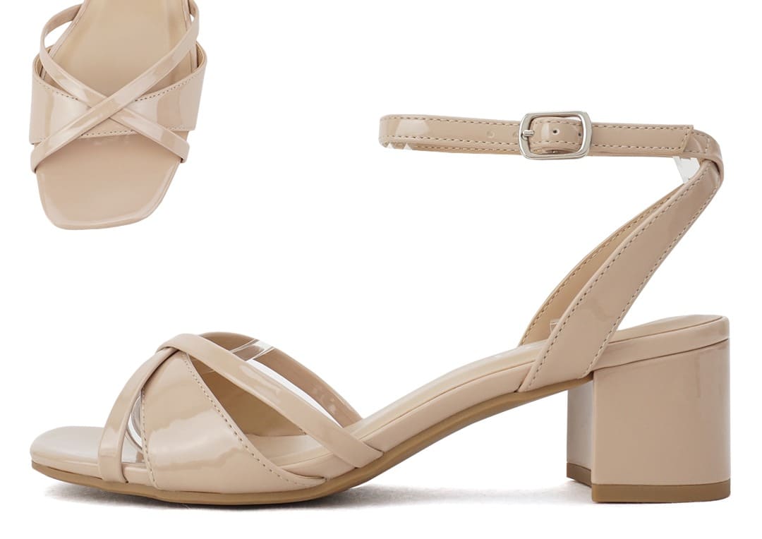 TACON BEIGE EN  CHAROL EADDA
